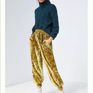 Anthropologie Gloria Velvet Joggers